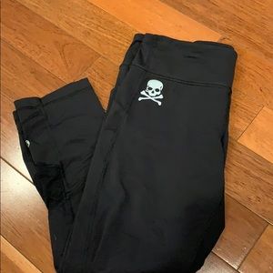 Lululemon x SoulCycle pace rival crop